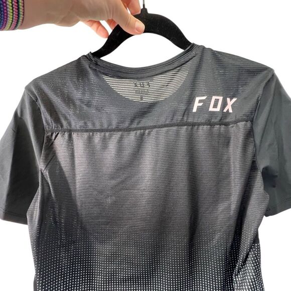 Small pink/black Fox Racing Women Flexair short Sleeve Jersey - Picture 12 of 14
